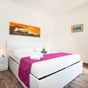 Bed & Breakfast Terre Di Gallura, San Teodoro (Sardinia)
